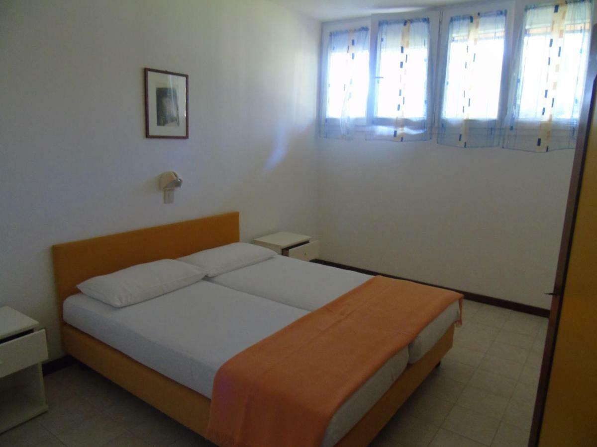 Villa Valeria Lignano Sabbiadoro Buitenkant foto