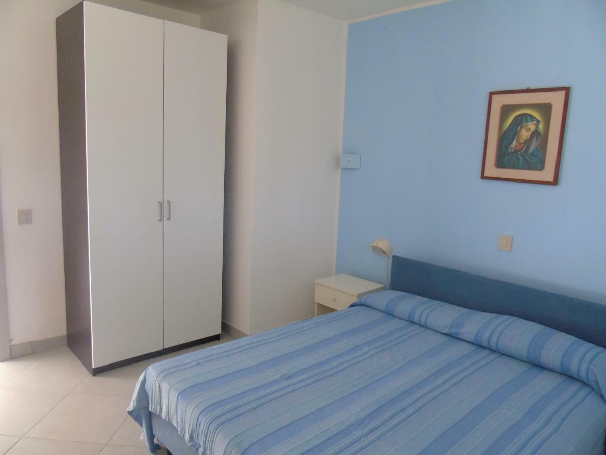 Villa Valeria Lignano Sabbiadoro Buitenkant foto